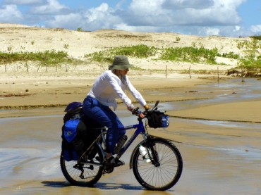 Bikers Rio pardo | Dica | Cicloturismo: dicas de segurança para trilhas com rios ou praias