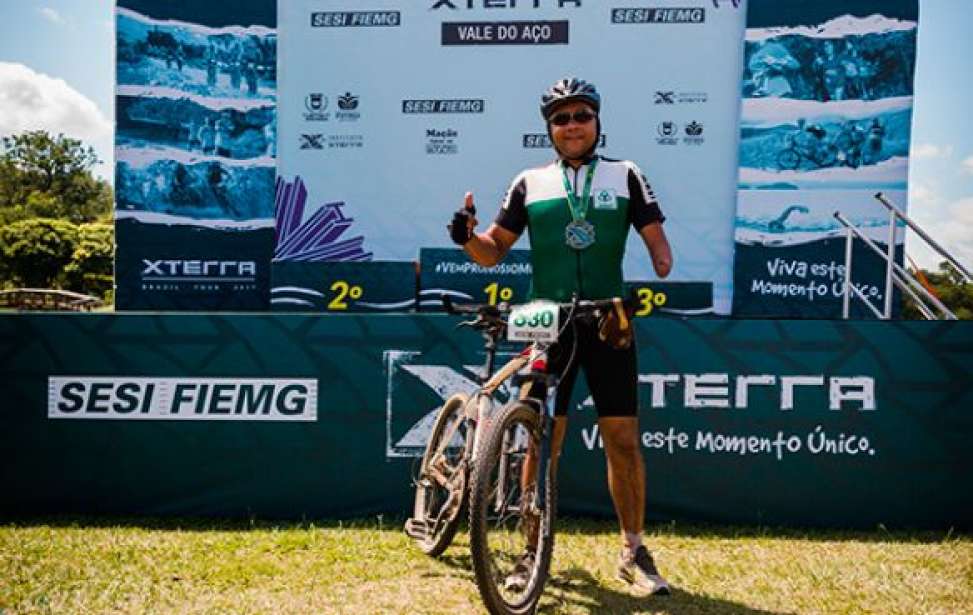 Bikers Rio pardo | SUA HISTÓRIA | Ciclista com parte amputada do braço desafia limites no mountain bike