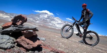 Bikers Rio pardo | Notícia | Ultra-atleta alemão quebra o recorde de altitude em ciclismo