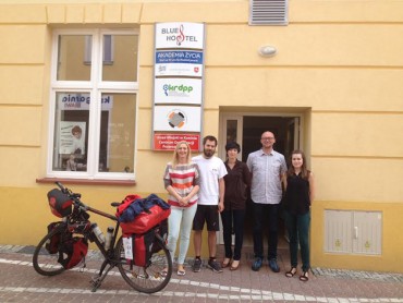 Bikers Rio pardo | Notícia | Ciclista pedala 5 mil km comendo alimentos do lixo para protestar contra o desperdício