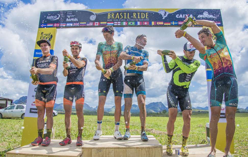 Bikers Rio pardo | Notícia | Segunda etapa da Brasil Ride tem vitória e liderança dos portugueses Tiago Ferreira e José Silva