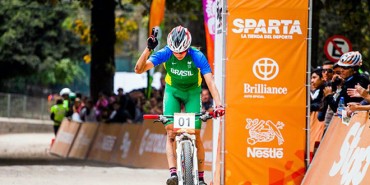 Bikers Rio pardo | Notícia | Raiza Goulão estreia na elite do Mundial de Mountain Bike como a número um do Brasil