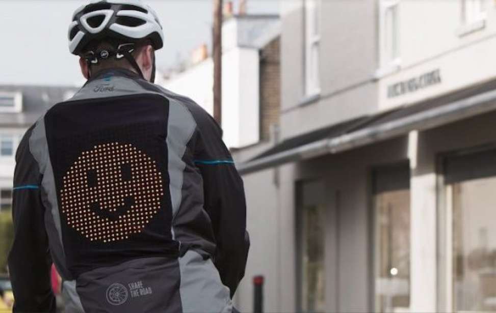 Bikers Rio Pardo | NOTÍCIAS | Jaqueta que exibe emojis promete  "aliviar as tensões" entre ciclistas e motoristas