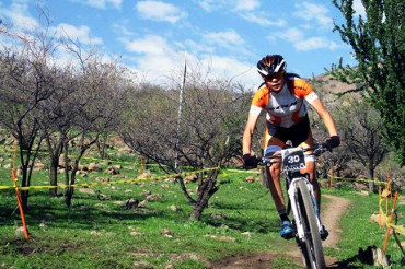 Bikers Rio pardo | Notícia | Raiza Goulão é campeã de Copa Internacional de MTB no Chile