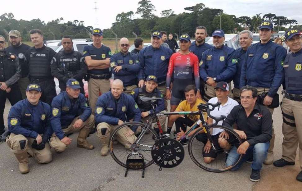 Bikers Rio pardo | Notícia | Ciclista quebra recorde mundial e atinge 202 km/h na BR-277