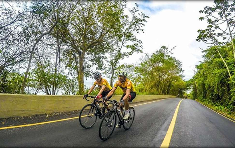 Bikers Rio pardo | SUA HISTÓRIA | 2 | Dos treinos de bike para o altar: casal se conhece pedalando e troca alianças